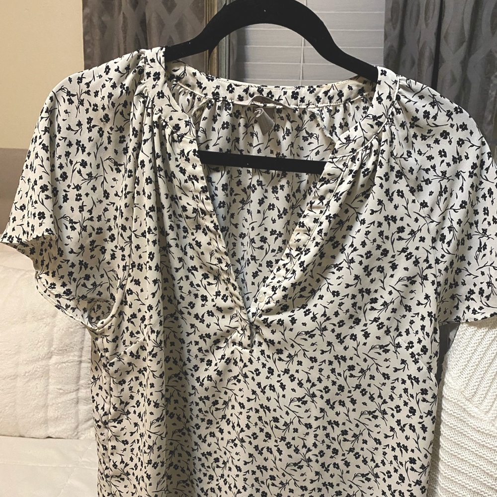 Black and white flowery blouse
